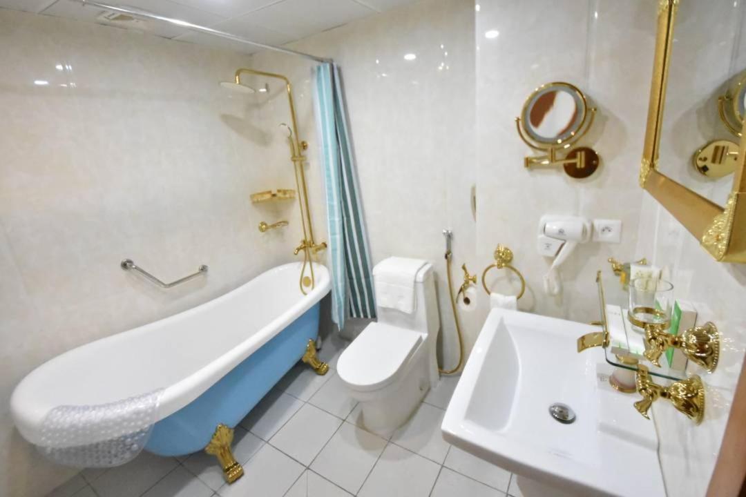 Grand Hotel Aeroport, Дуала Экстерьер фото